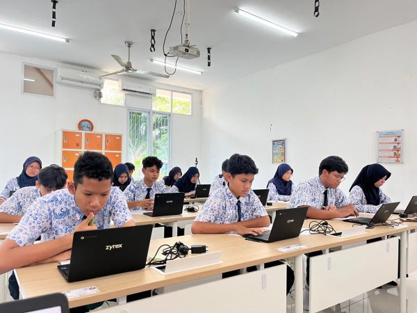 Pelaksanaan Tes Kemampuan Akademik (TKA) SMP Puri Artha Berjalan Lancar dan Tertib